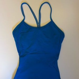 Lululemon tank top with bra included